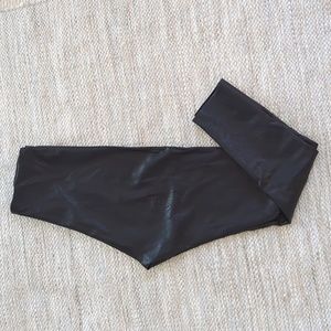 Commando faux leather leggings